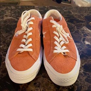 Converse Shoes - Brand NEW low cut Chucks Converse Shoes - Brand NEW low cut Chucks